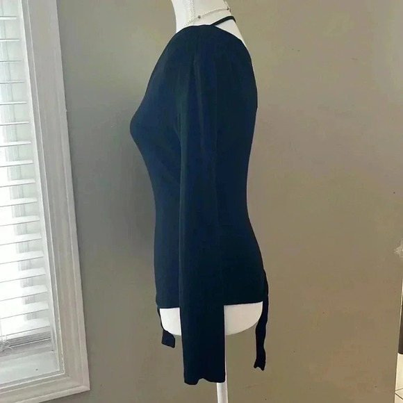 Astr Black One-Shoulder Bodysuit - Picture 4 of 12